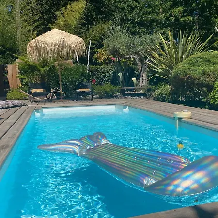 Holiday home Maison Boheme Piscine Chauffee Et Spa Sur Le Bassin D Arcachon - Au Calme *
